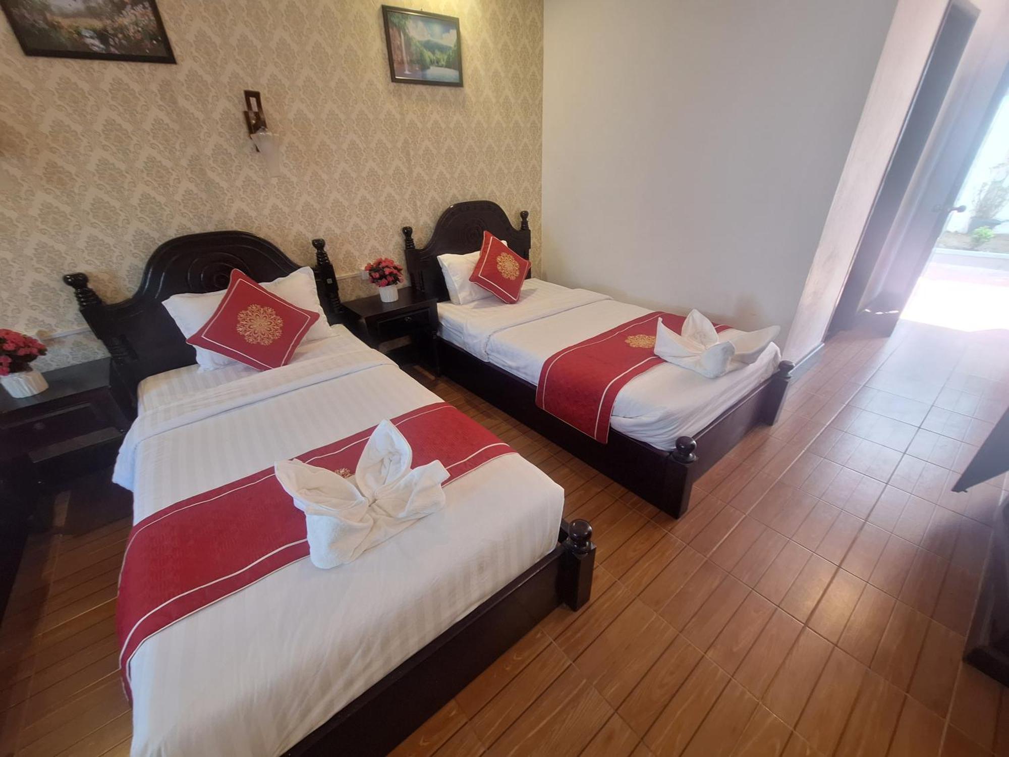 Luang Prabang Pavilion Hotel & Travel エクステリア 写真